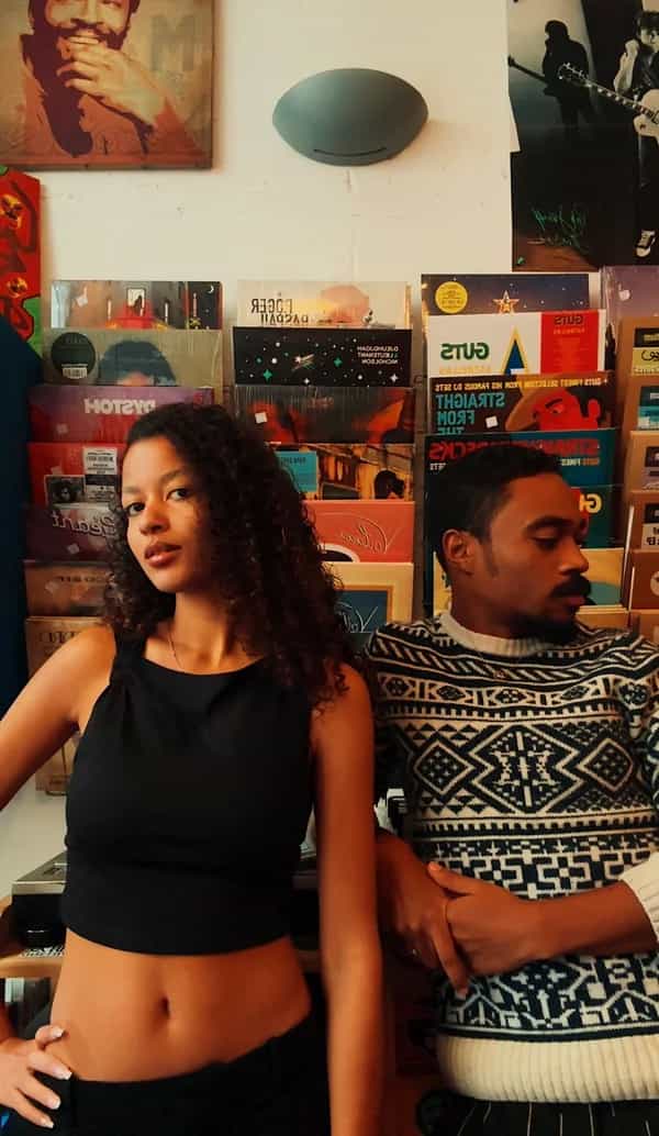 Dogzout & Friends: Quelf B2B Guavance