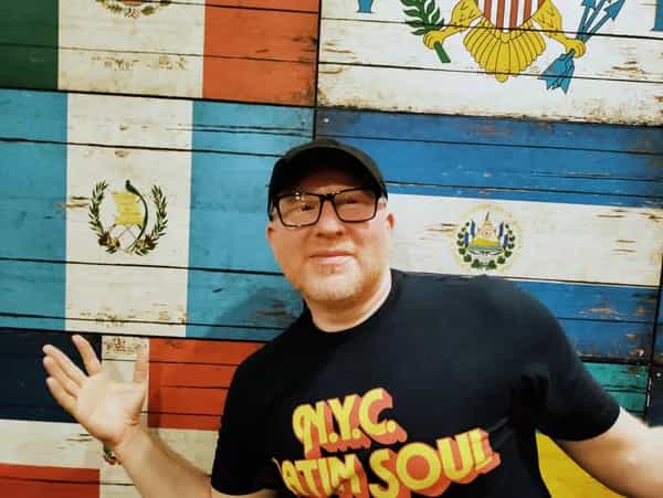 Afrohunting Radio invites DJ Mezkla