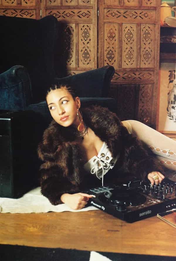 Dogzout & Friends invites Zepequenaï