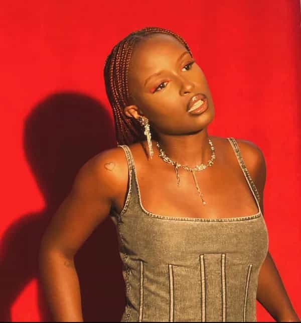 Oroko Radio Live From Palm Moments: The Weird Cult Special / Monicashflow