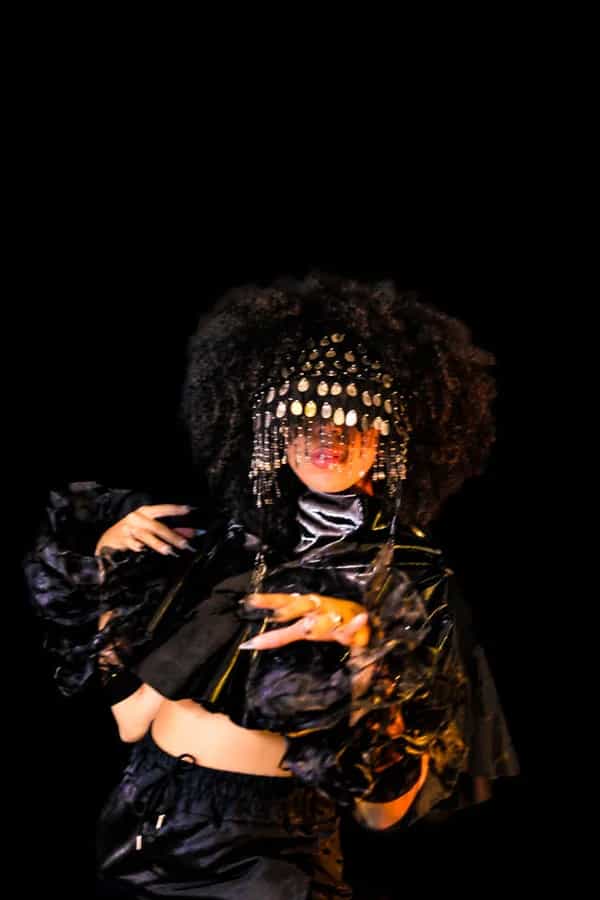 OKRA Radio invites LW2