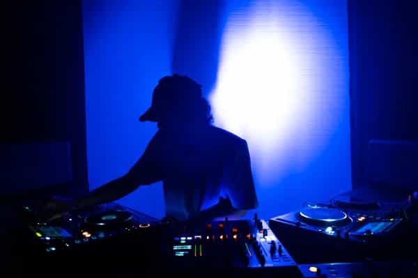 OGRI METI invites Derozan