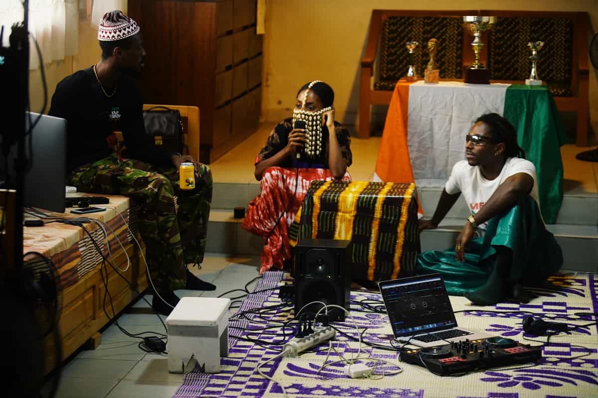 BÔRÔ D'ENJAILLEMENT