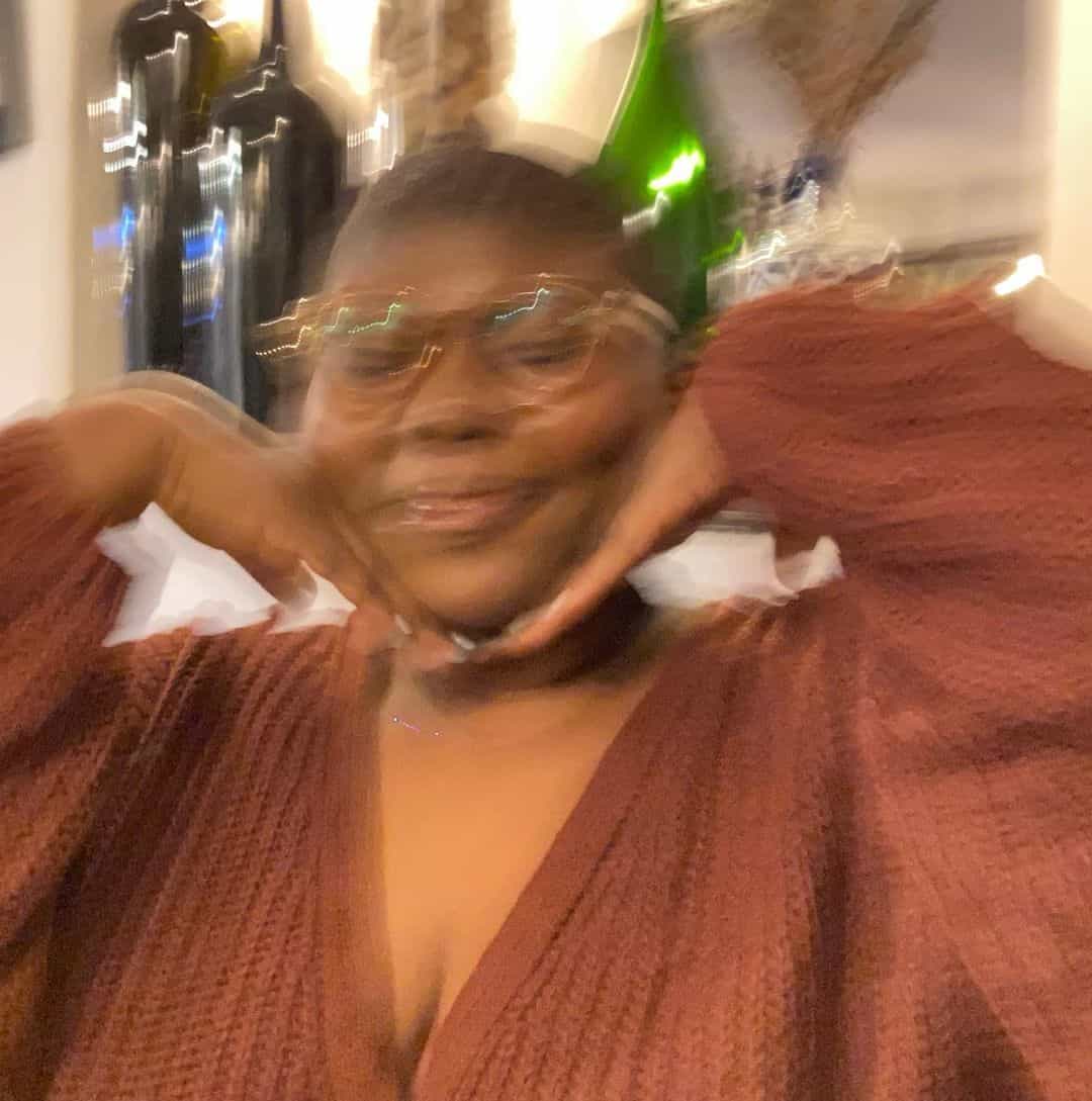 Get in, we are going to drag joy!