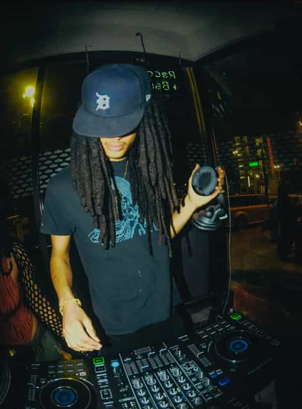 Heard Radio invites 9magicforever1