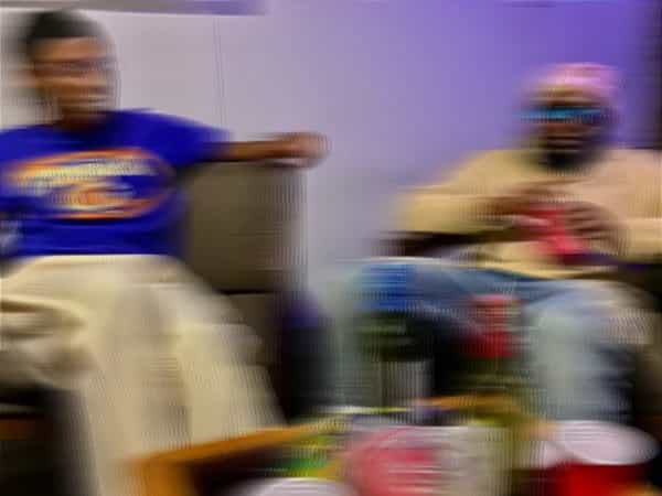 The Library Sessions invites RENZO & Mims