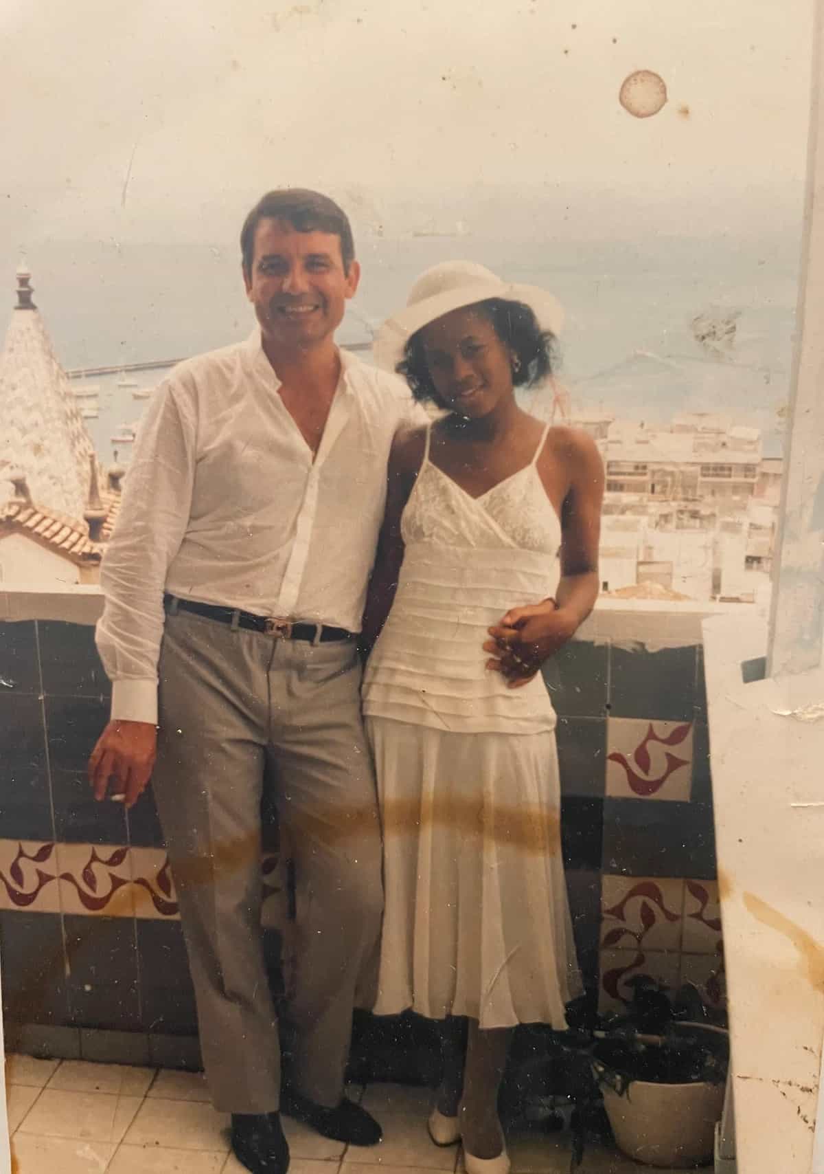 No Address Radio invites D'Angelo