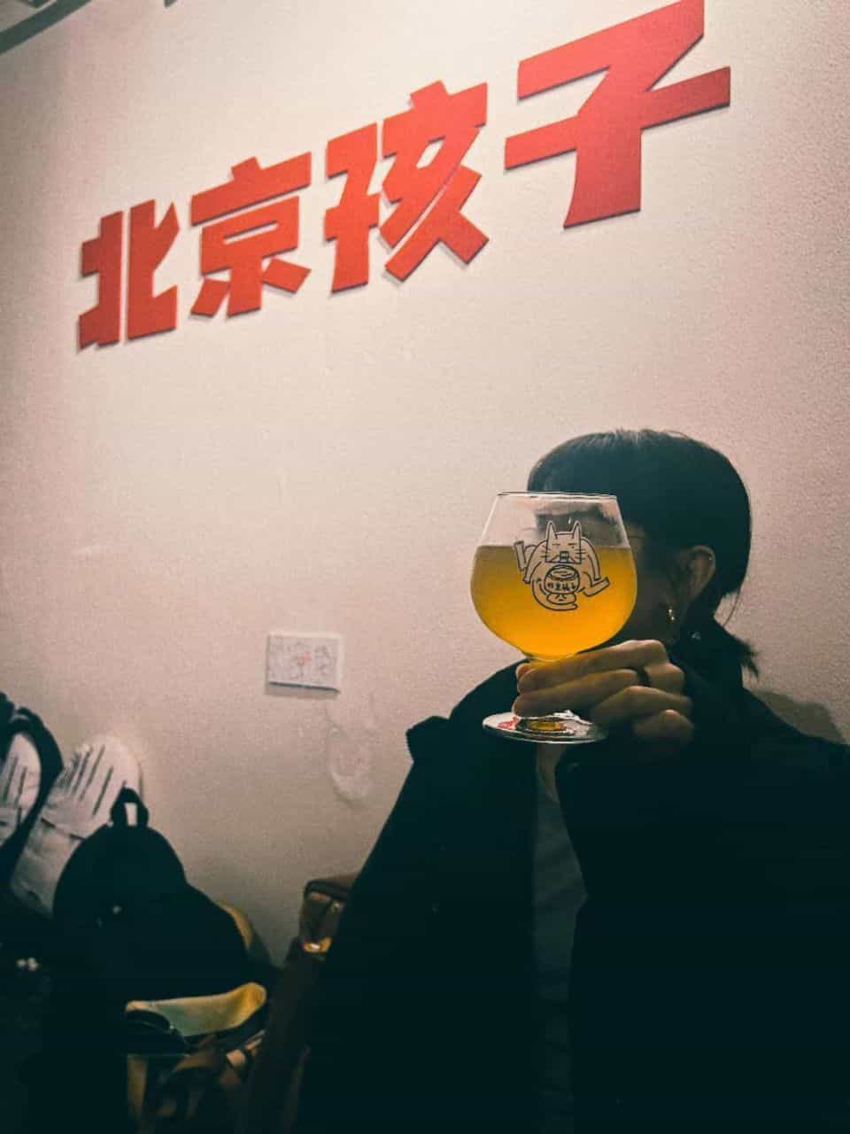 Mutfak invites Jiajia and Tina