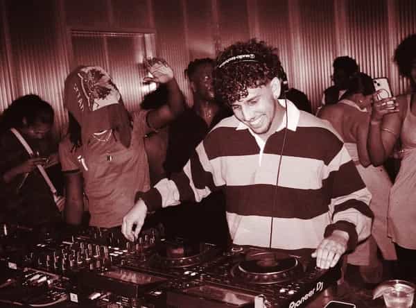 No Crowd Pleasers: Nasser & Claynation