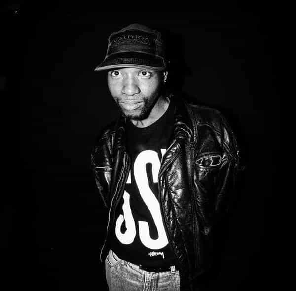 Body Language invites uDOKOTELA